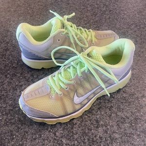 Nike Air Max Full Training, Women’s Size 8